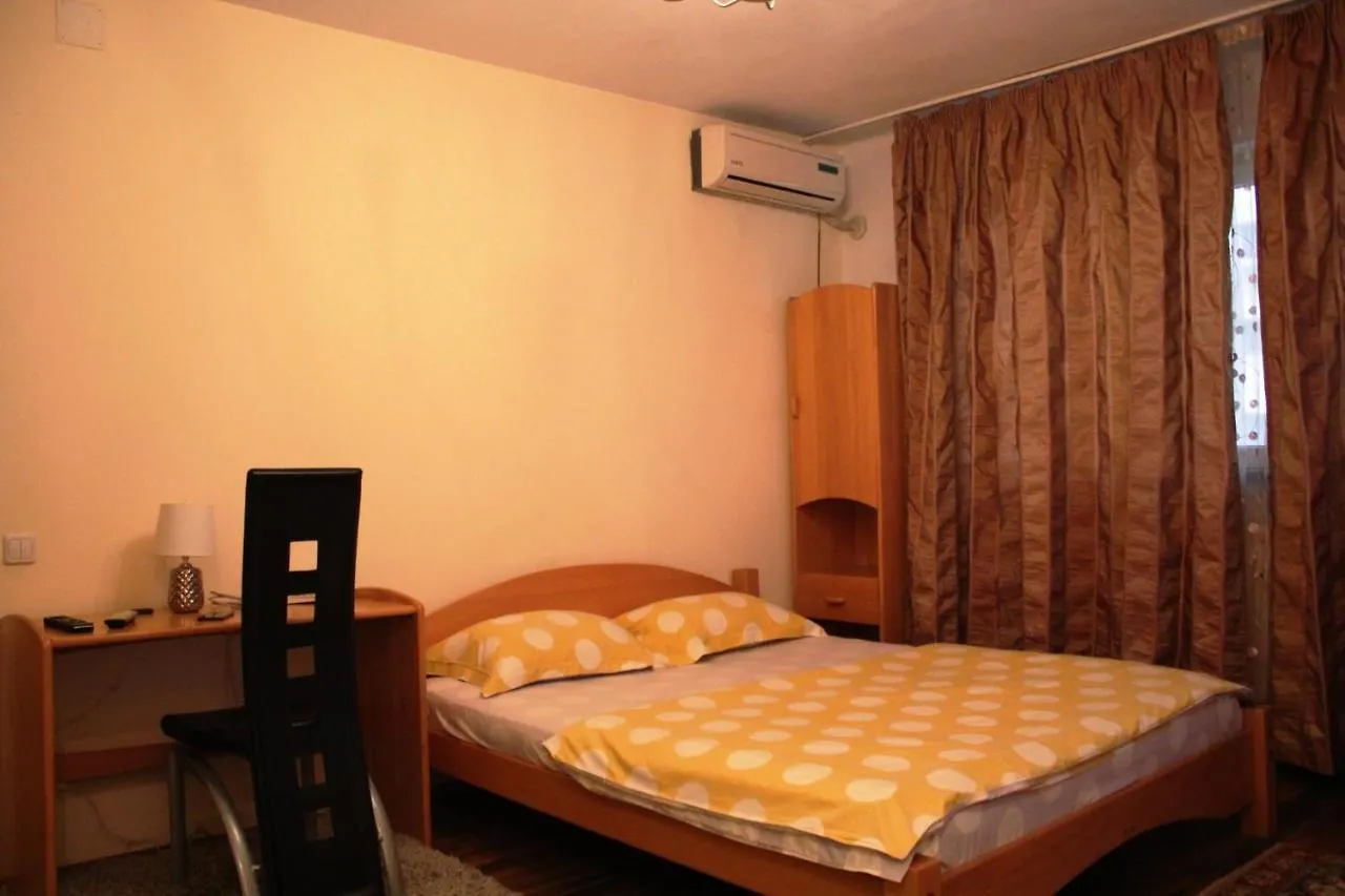 Apartment Vitan Modern Apartment, Sleeps 4 Bucharest